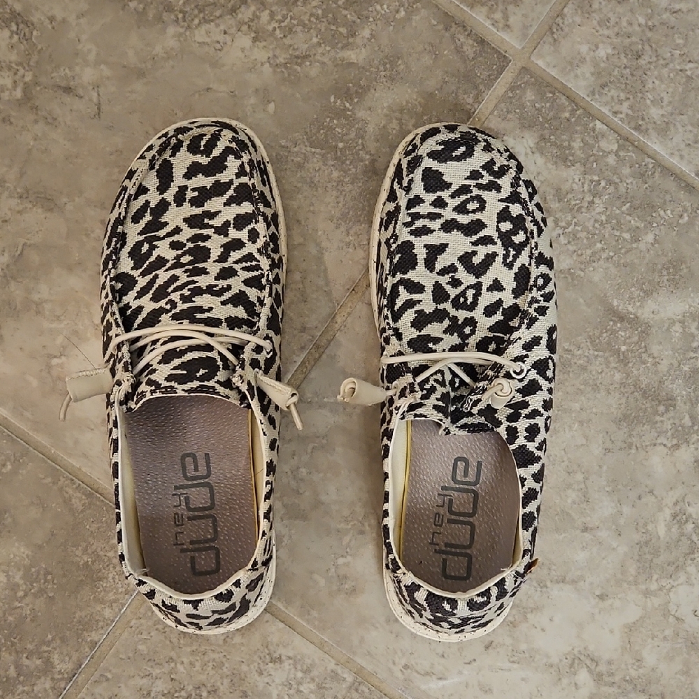 Hey Dude Black and Cheetah Print Shoes